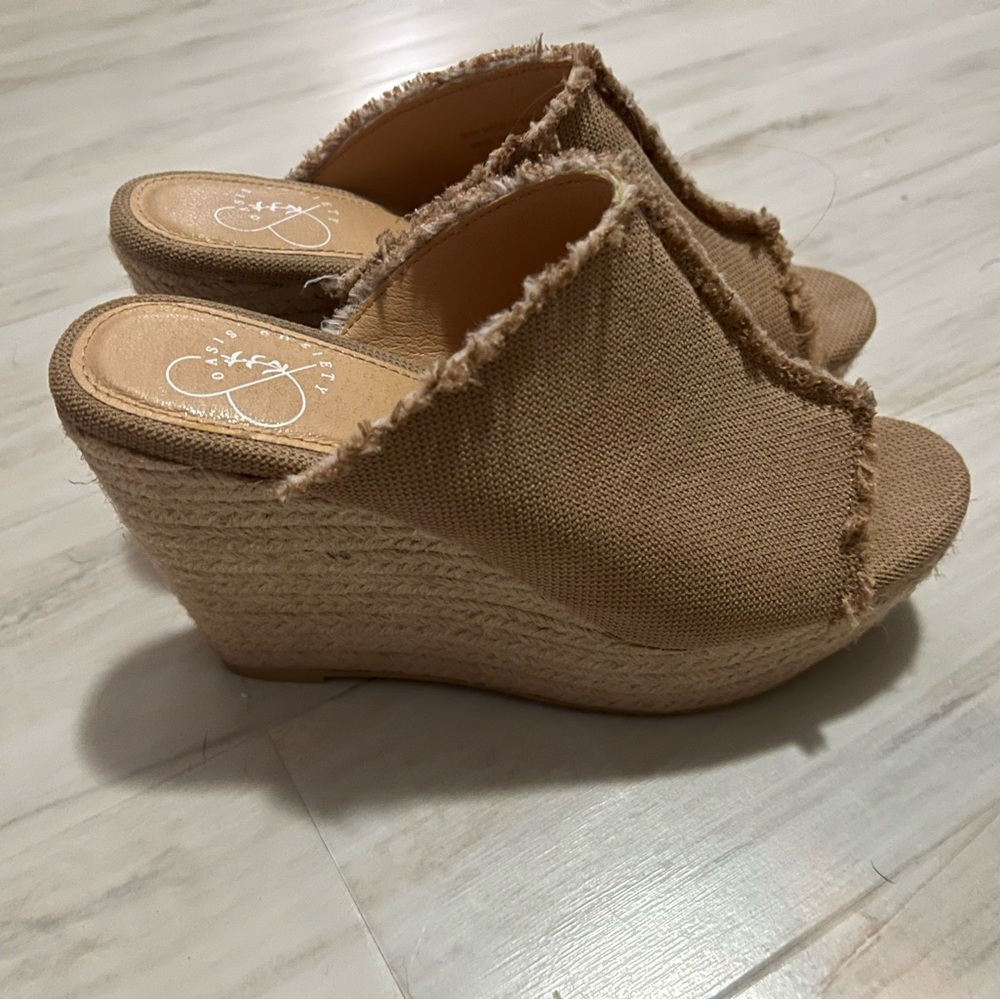 Oasis Society boutique Wedges